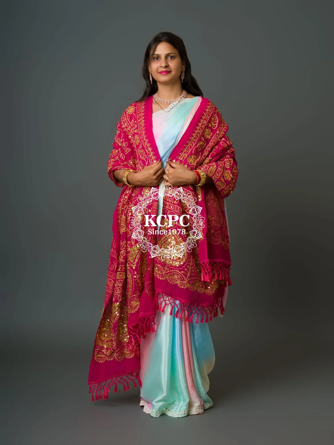 Latest Georgette Rajasthani Traditional Aara Tari handwork Dupatta Rani